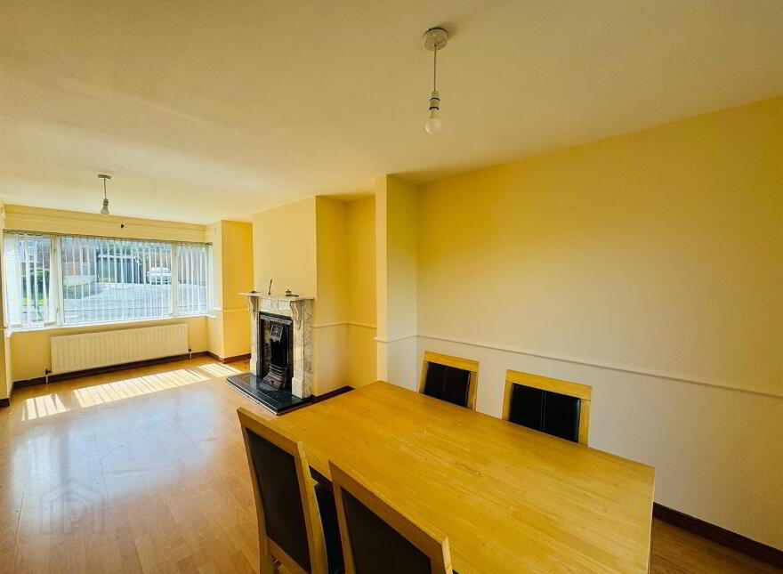 185 Hillcrest, Waterside, L'Derry, BT47 6GE