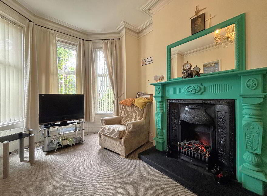 8 Linden Gardens, Belfast, BT14 6DD