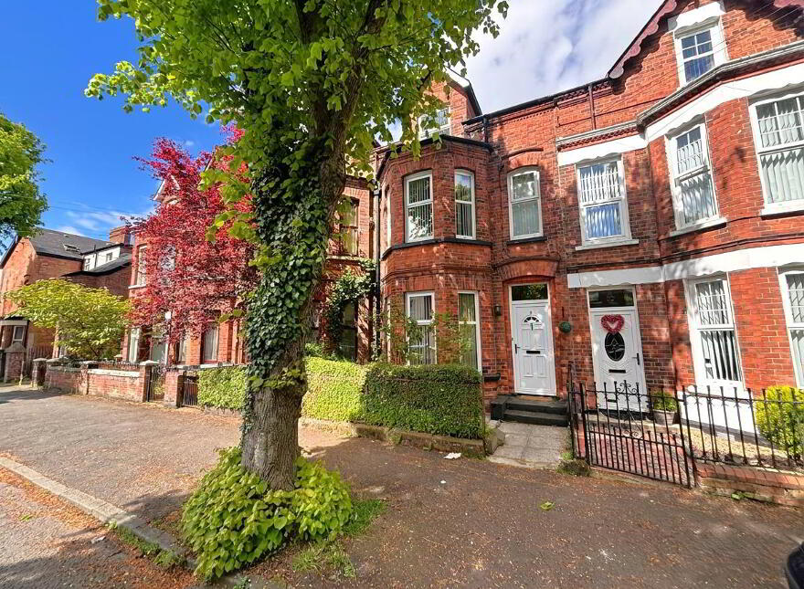 8 Linden Gardens, Belfast, BT14 6DD