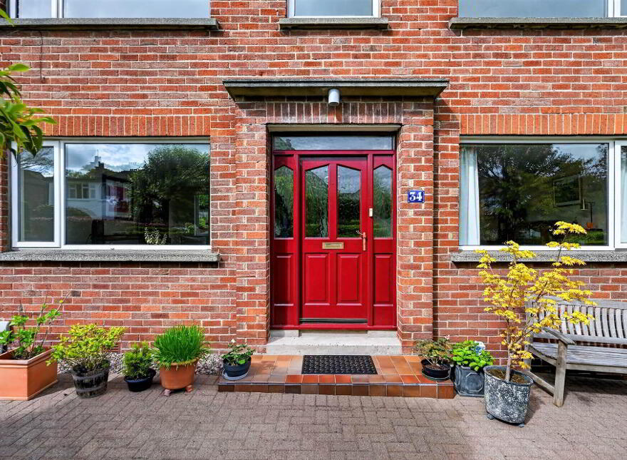 34 Bladon Drive, Malone, South, Belfast, BT9 5JN