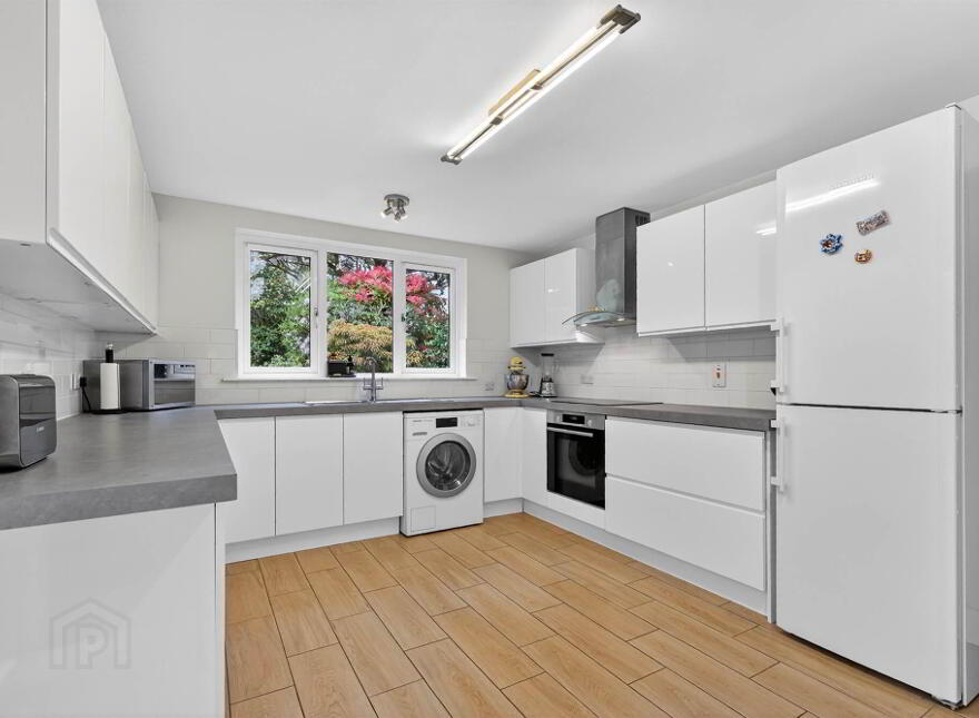34 Bladon Drive, Malone, South, Belfast, BT9 5JN