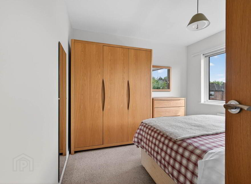 34 Bladon Drive, Malone, South, Belfast, BT9 5JN