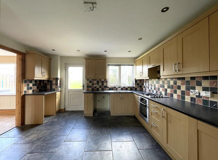 17 Quickthon Place, Coleraine, BT52 2EZ