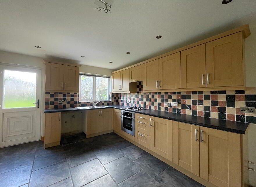 17 Quickthon Place, Coleraine, BT52 2EZ