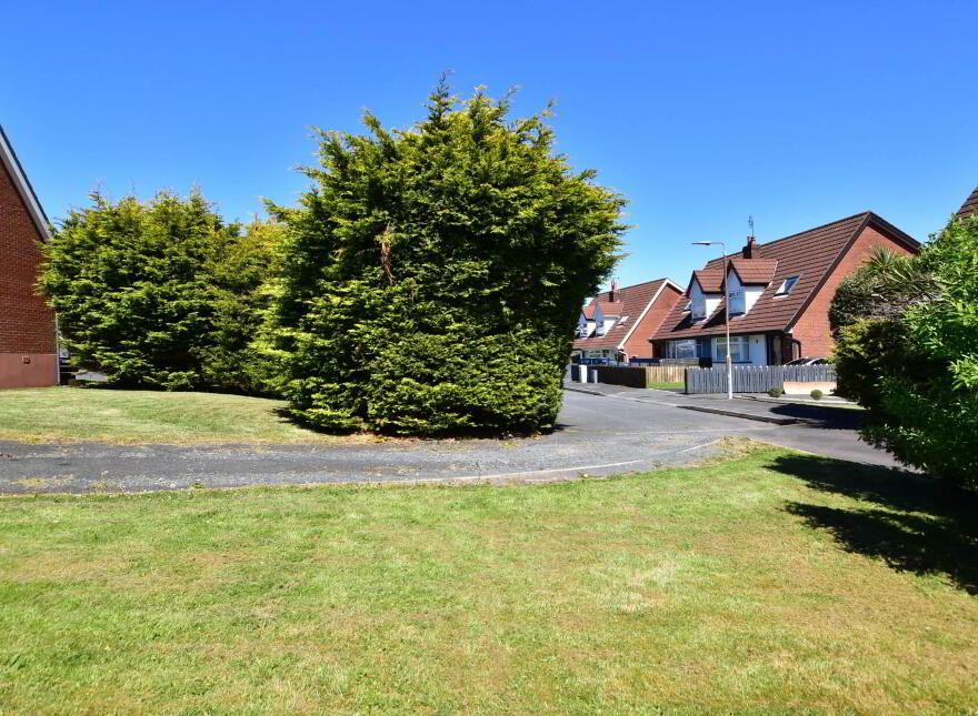 64 Carlton Heights, Bangor, BT19 6ZB