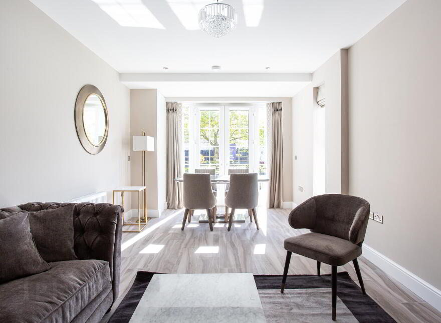Lesley Park Royal, 1 Rosepark Gardens, Belfast, BT5 7LW