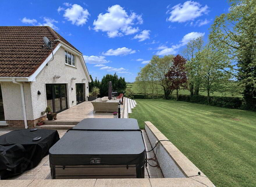 51 Annaghanoon Road, Waringstown, BT66 7RZ