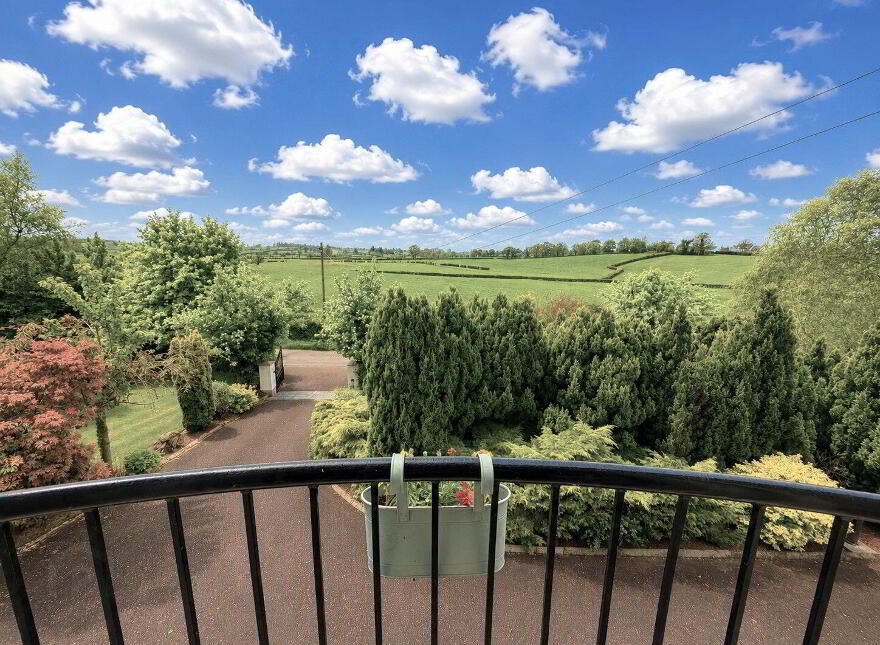 51 Annaghanoon Road, Waringstown, BT66 7RZ