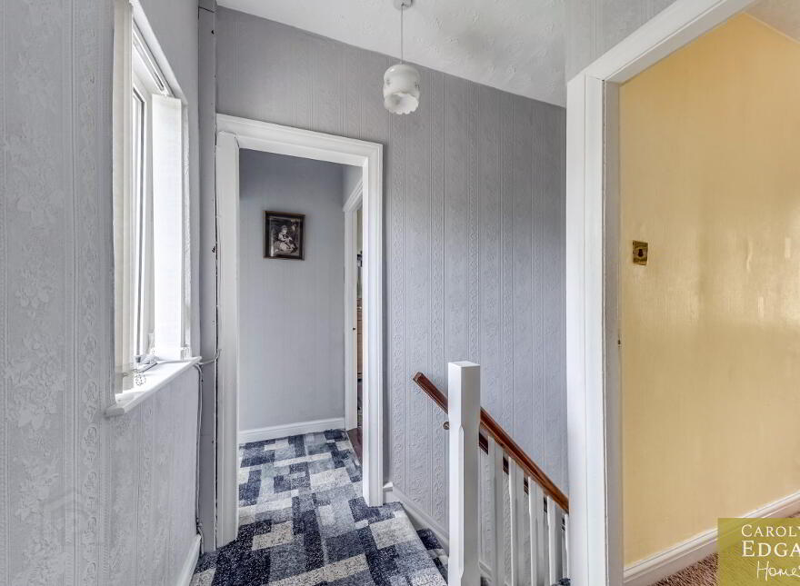 24 Ardenlee Gardens, Belfast, BT6 8QG