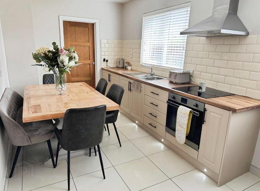 20 Drumnamoe Gardens, Lurgan, Craigavon, BT67 9HA
