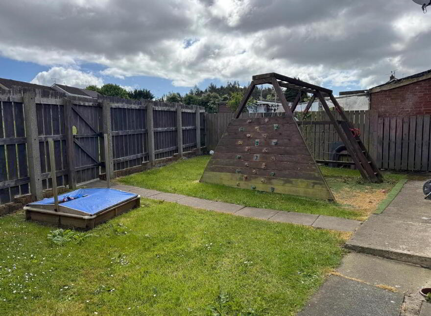20 Drumnamoe Gardens, Lurgan, Craigavon, BT67 9HA