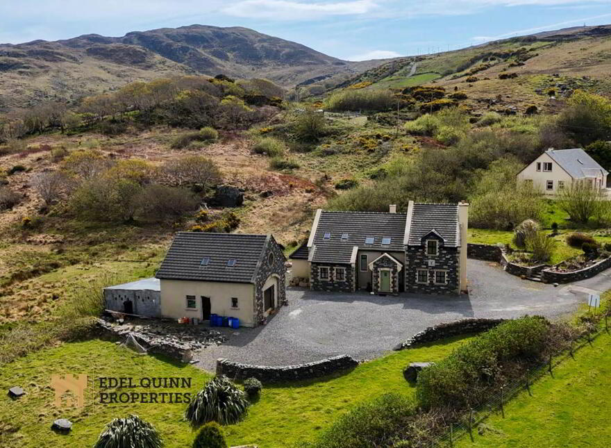 Currin, Glencolmcille, F94CD60