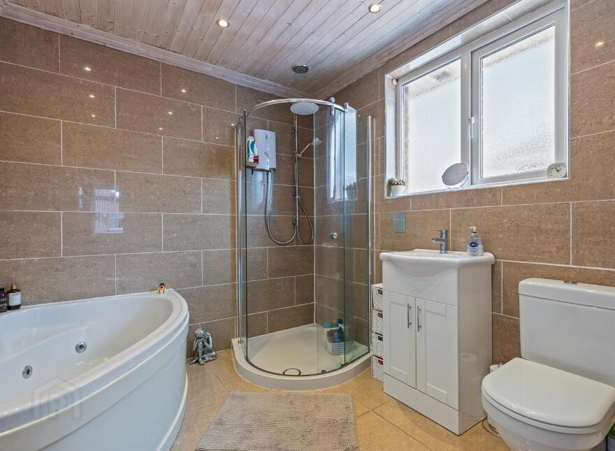 5 Sandhill Park, Belfast, BT5 6DR