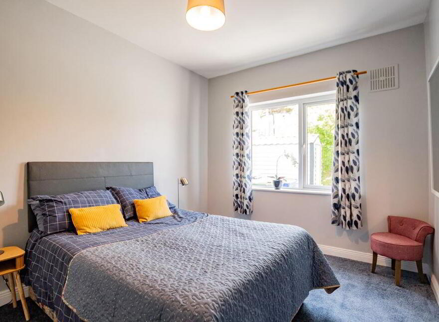 Oakwood House, St. Coleman's Terrace, Tullamore, R35AY23