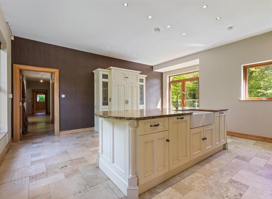 55b Crawfordsburn Road, Newtownards, BT23 4UH