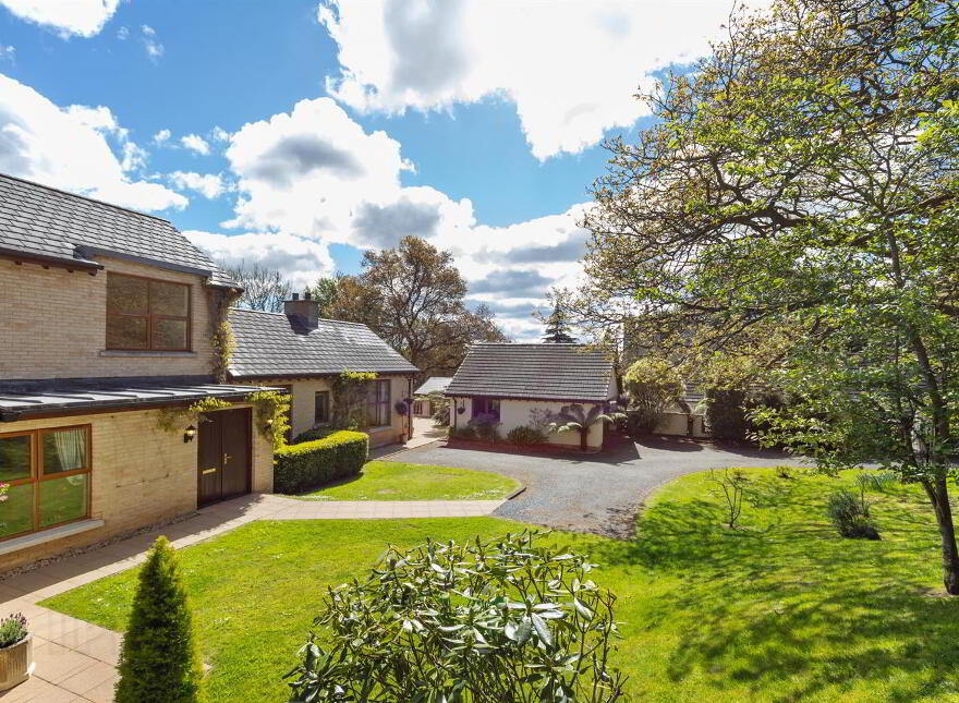 55b Crawfordsburn Road, Newtownards, BT23 4UH