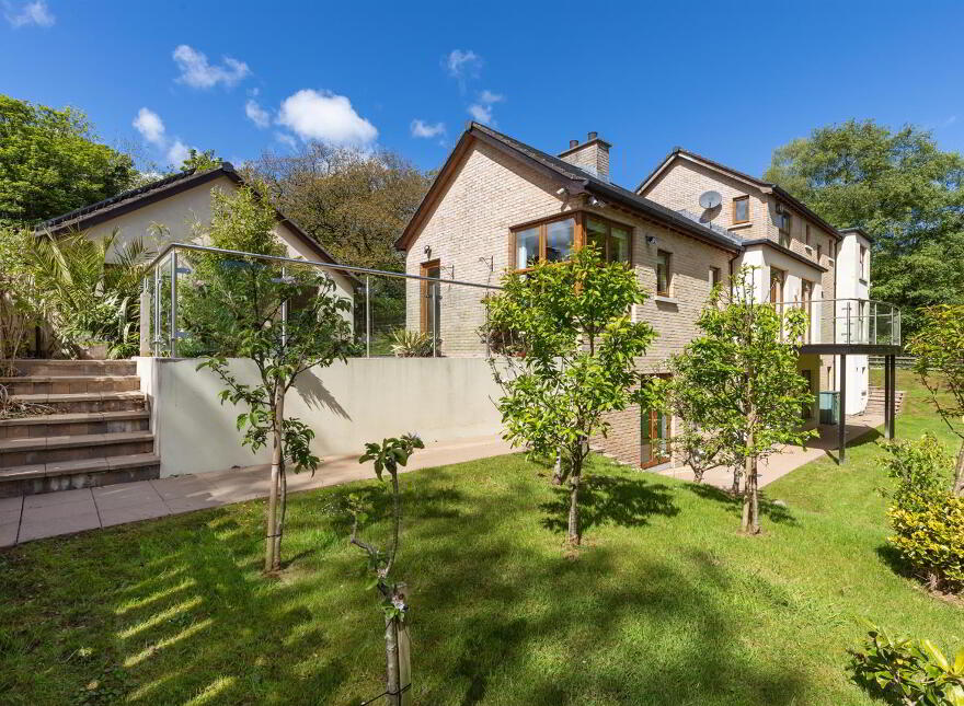 55b Crawfordsburn Road, Newtownards, BT23 4UH