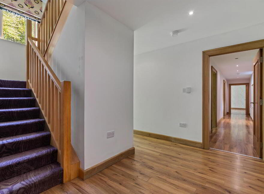 55b Crawfordsburn Road, Newtownards, BT23 4UH