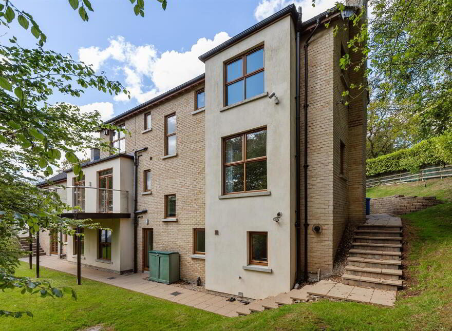 55b Crawfordsburn Road, Newtownards, BT23 4UH
