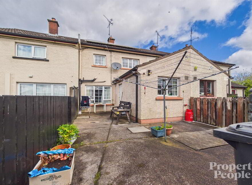 14 Queens Park, Fivemiletown, BT75 0QA