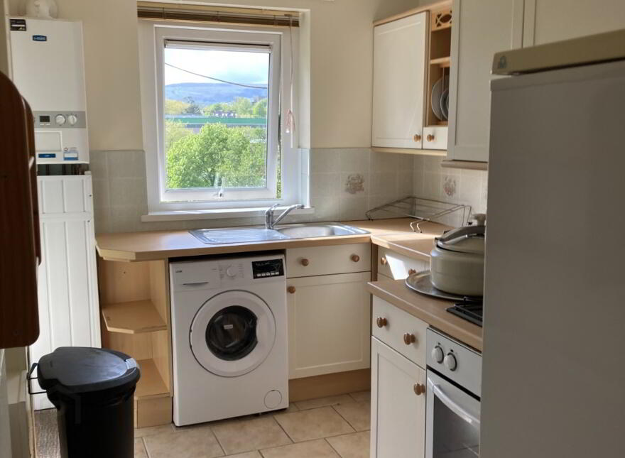 107 Annadale Flats, Belfast, BT7 3AY