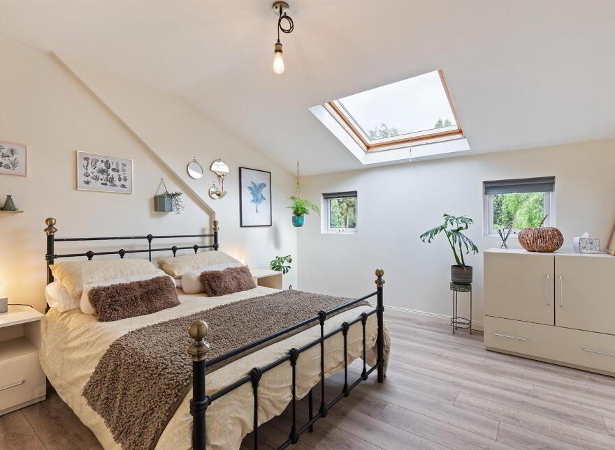 37 Grey Castle Manor, Castlereagh Hills, Belfast, BT6 9QT