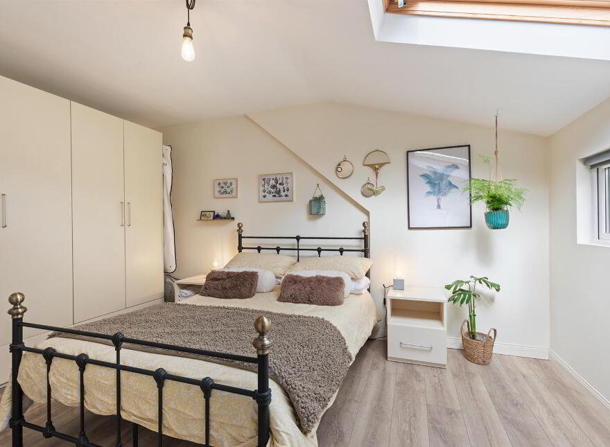 37 Grey Castle Manor, Castlereagh Hills, Belfast, BT6 9QT