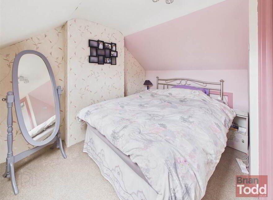 Ballycraigy Road, Larne, BT40 2LE