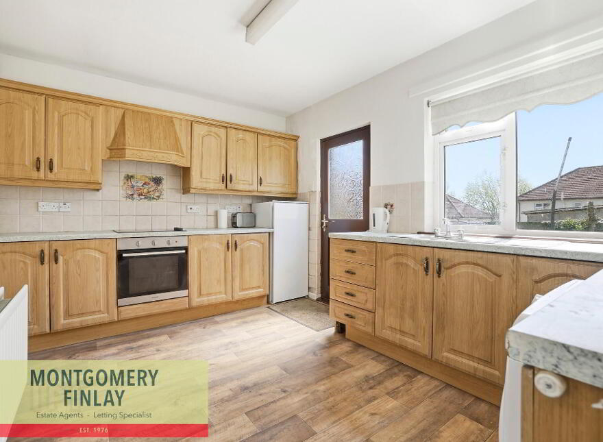 102 Derrin Road, Enniskillen, BT74 6BA