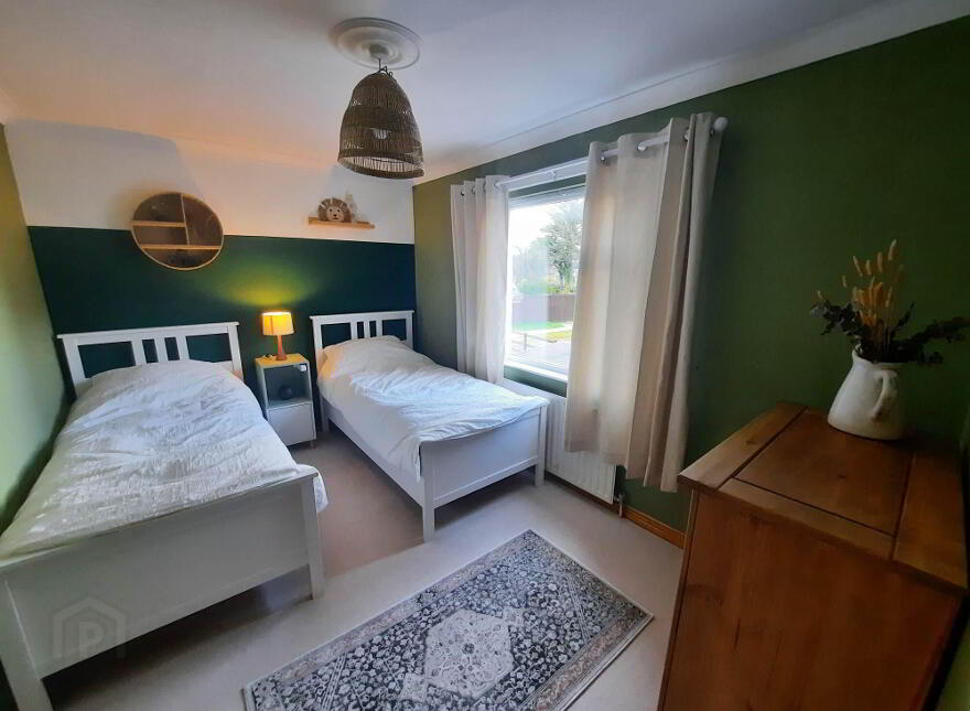 170 Main Street, Bushmills, BT57 8QE