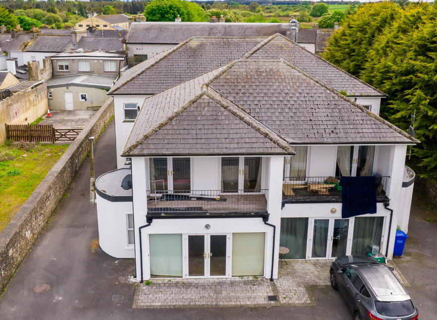 2 Raftery's Yard, Main Street, Castlerea, F45F5K2