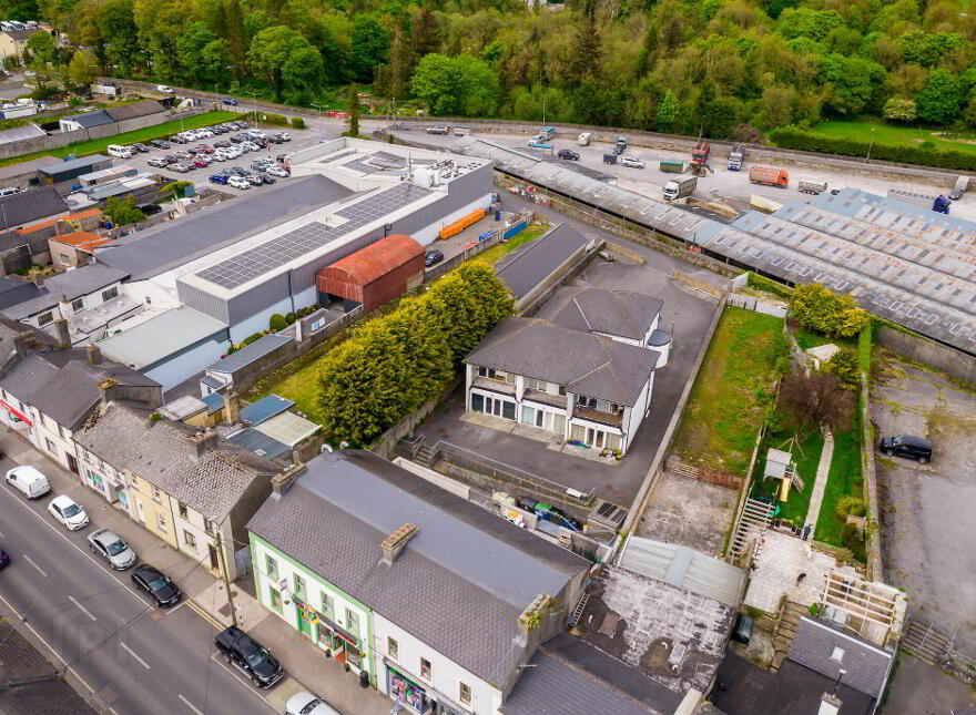 2 Raftery's Yard, Main Street, Castlerea, F45F5K2