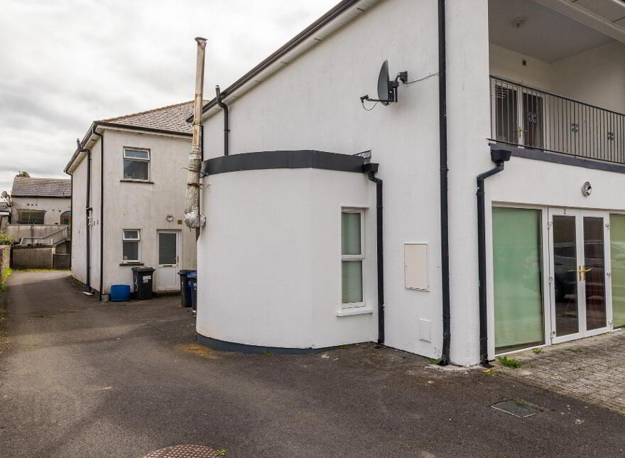 2 Raftery's Yard, Main Street, Castlerea, F45F5K2