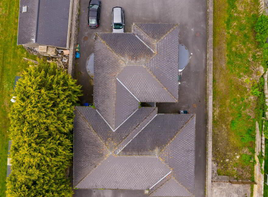 2 Raftery's Yard, Main Street, Castlerea, F45F5K2
