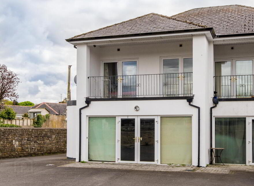 2 Raftery's Yard, Main Street, Castlerea, F45F5K2