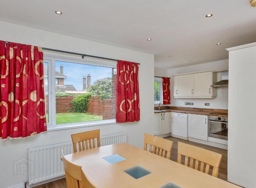 5 Beechgrove Avenue, Upper Knockbreda Road, Belfast, BT6 0ND