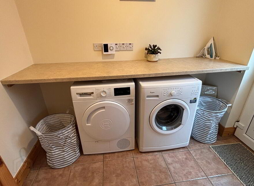 11 Parkview, Bolton Woods, Callan, R95NX64