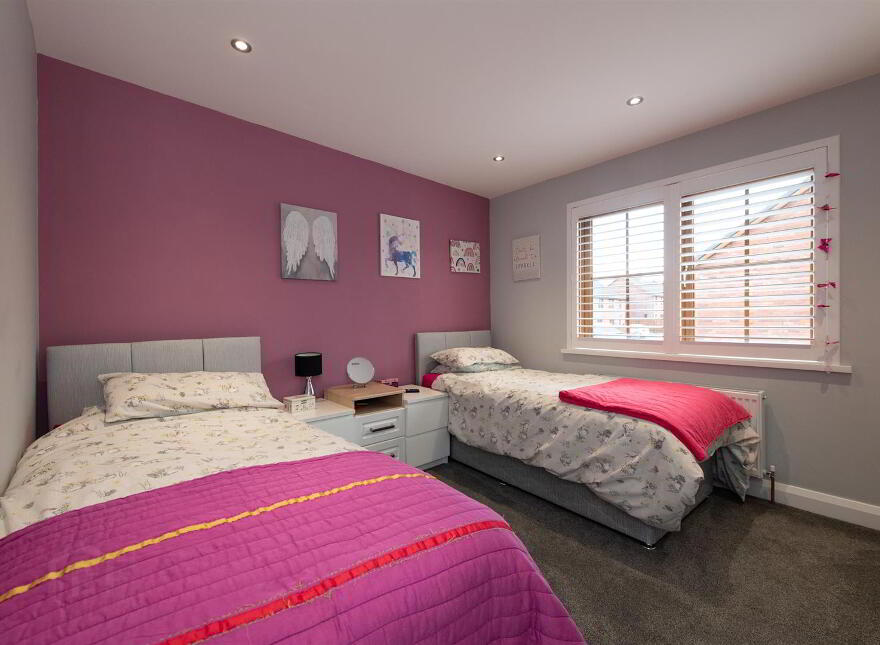 48 Cloverdale, Dromore, Blackskull, BT25 1GX