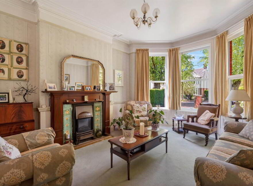 23 Eastleigh Drive, Ballyhackamore, Belfast, BT4 3DX