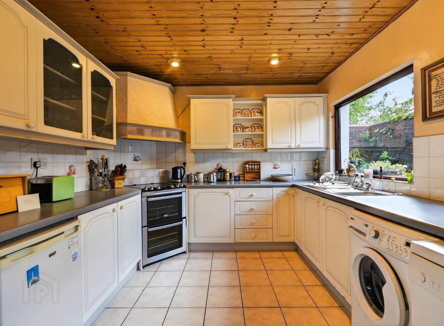 23 Eastleigh Drive, Ballyhackamore, Belfast, BT4 3DX