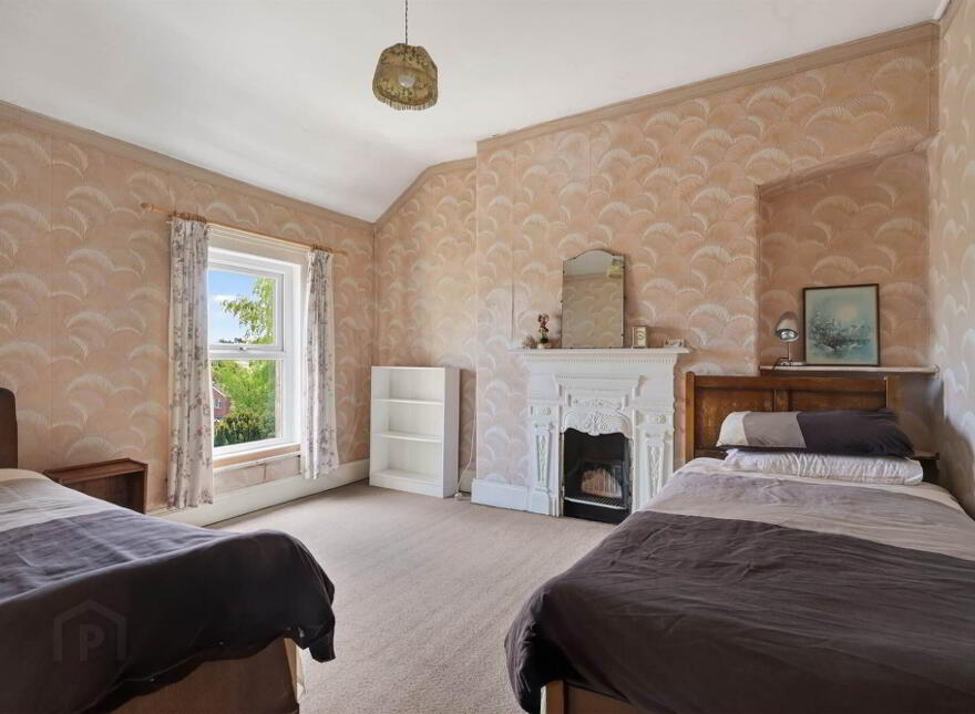 23 Eastleigh Drive, Ballyhackamore, Belfast, BT4 3DX