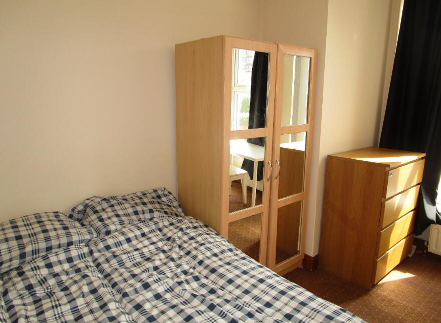 Fountainville Avenue, Belfast, BT9 6AN