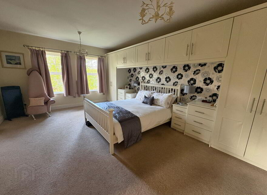 4 Glenevish Hill, Strabane, BT82 8LZ