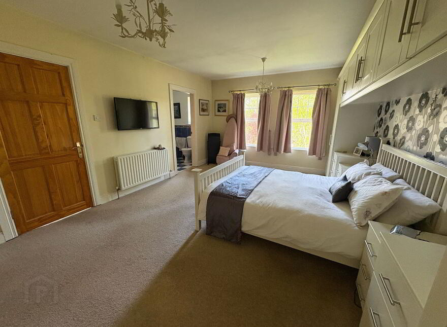 4 Glenevish Hill, Strabane, BT82 8LZ