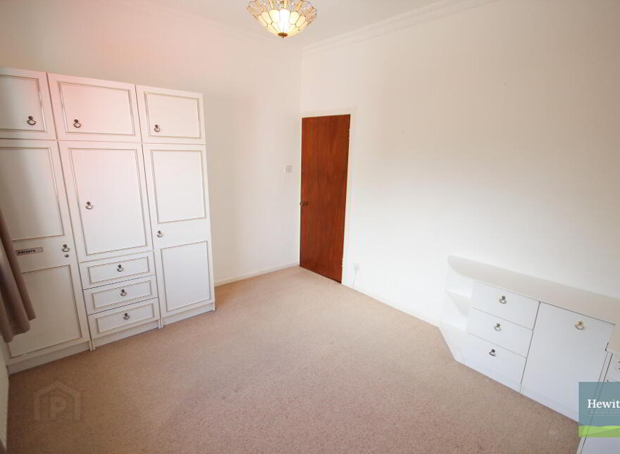 29 Hamiltonsbawn Road, Armagh, BT60 1DL