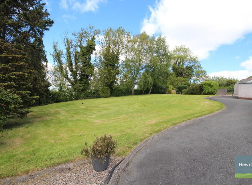 29 Hamiltonsbawn Road, Armagh, BT60 1DL