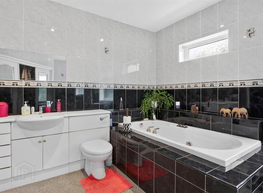 The Hollow, 14 Tullyrusk Road, Dundrod, Crumlin, BT29 4JA