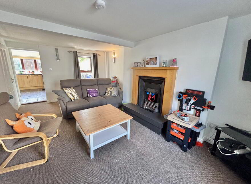 100 Long Commons, Coleraine, BT52 1LJ