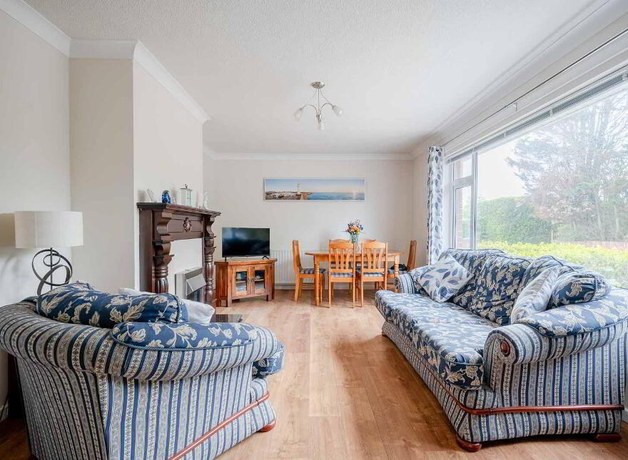 3 Rosepark Avenue, Donaghadee, BT21 0BW