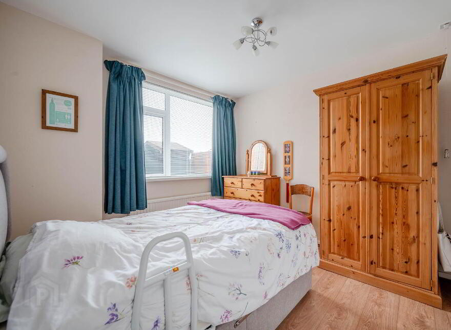 3 Rosepark Avenue, Donaghadee, BT21 0BW